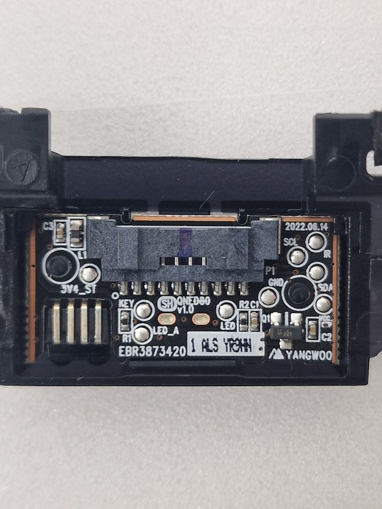 Detalle placa EBR3873420 QNED80 v1.0 YANGWOO